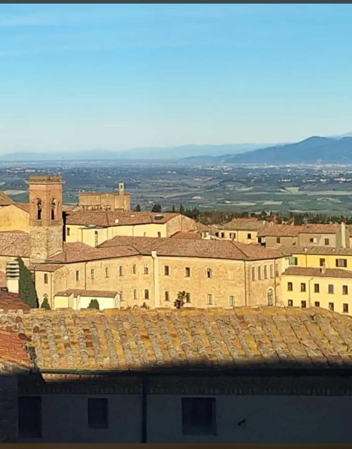 Appartement Benvenuti Da Linda E David à Volterra Extérieur photo