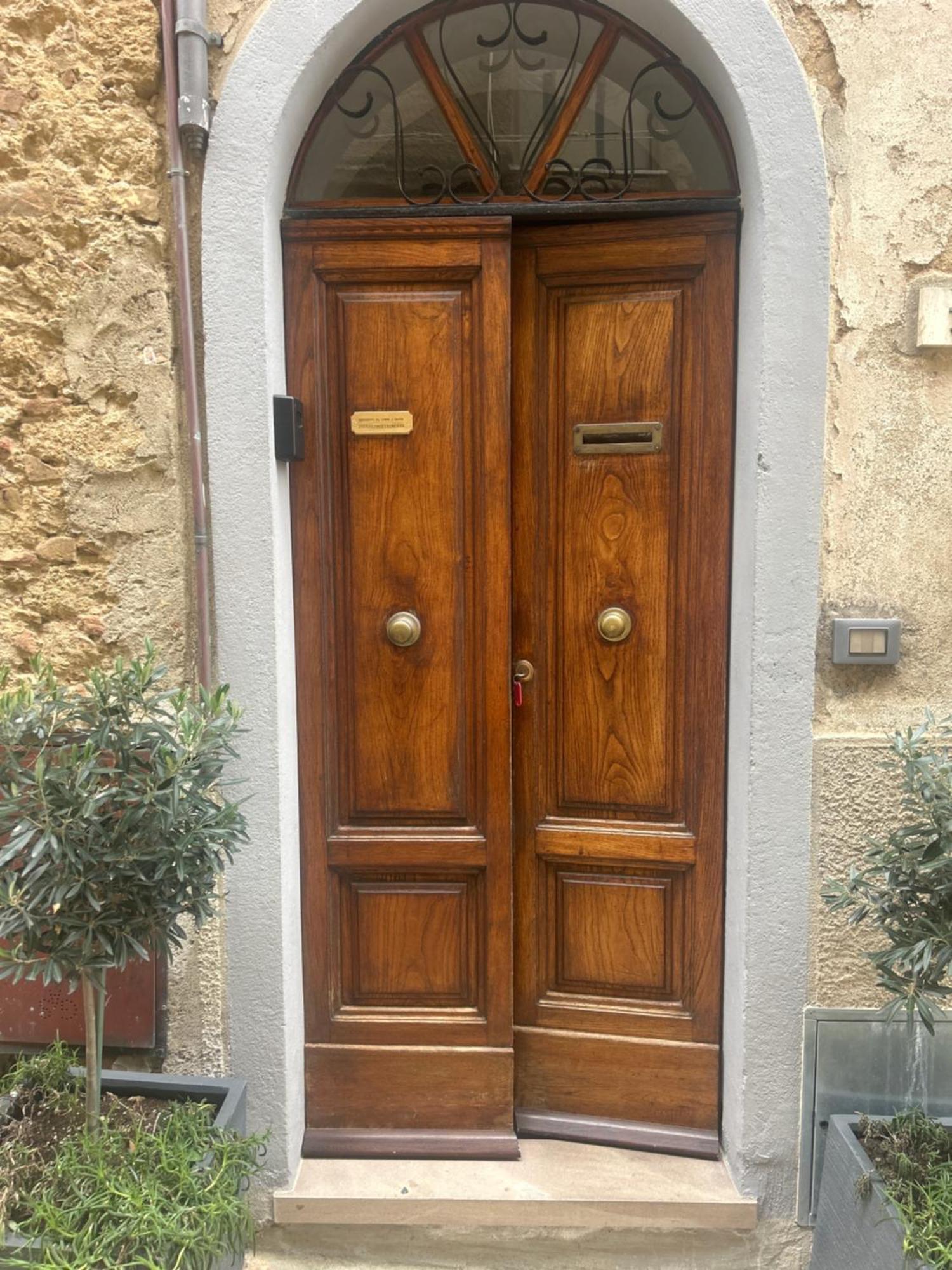 Appartement Benvenuti Da Linda E David à Volterra Extérieur photo